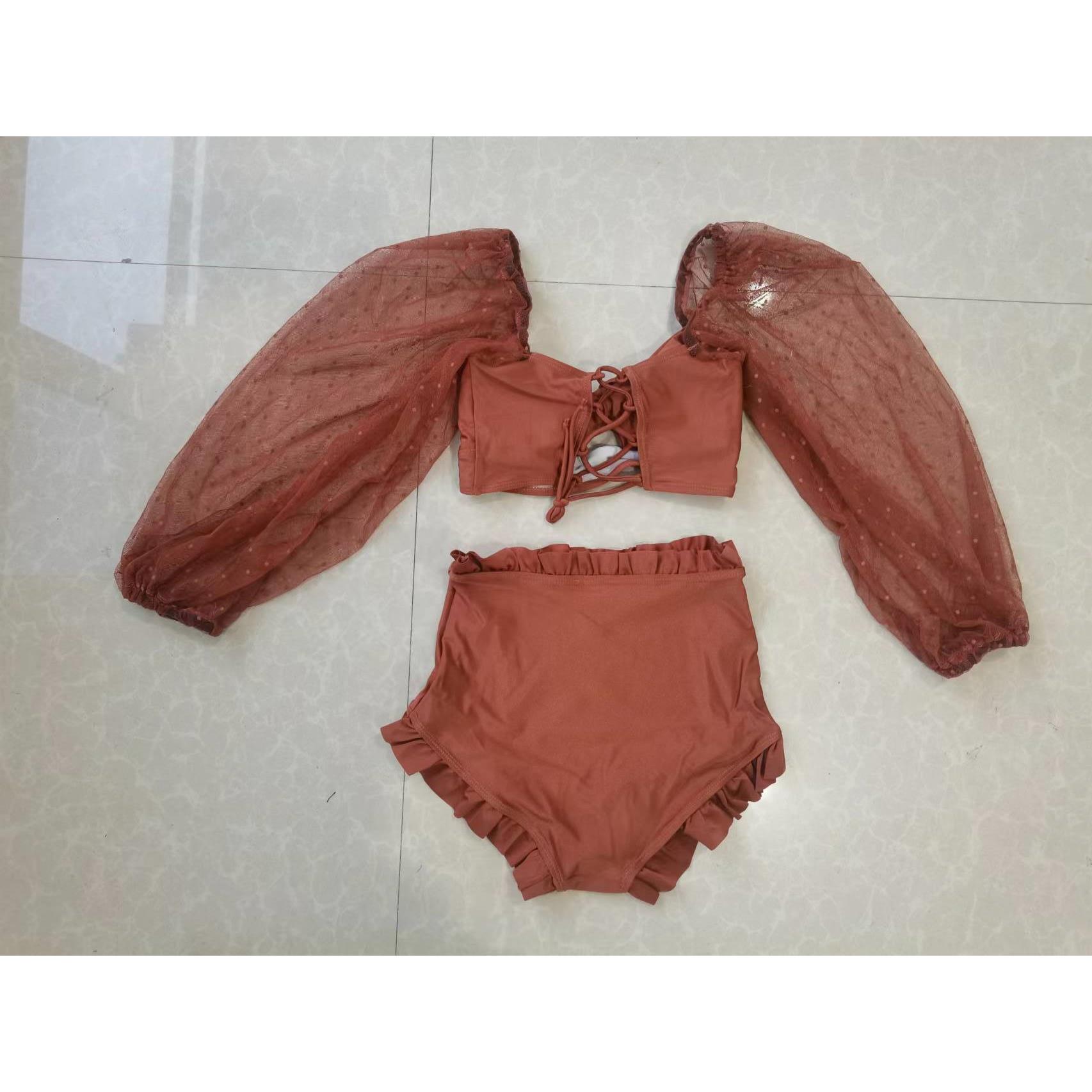 Long-sleeved two-piece high-waisted sleeves cover the belly