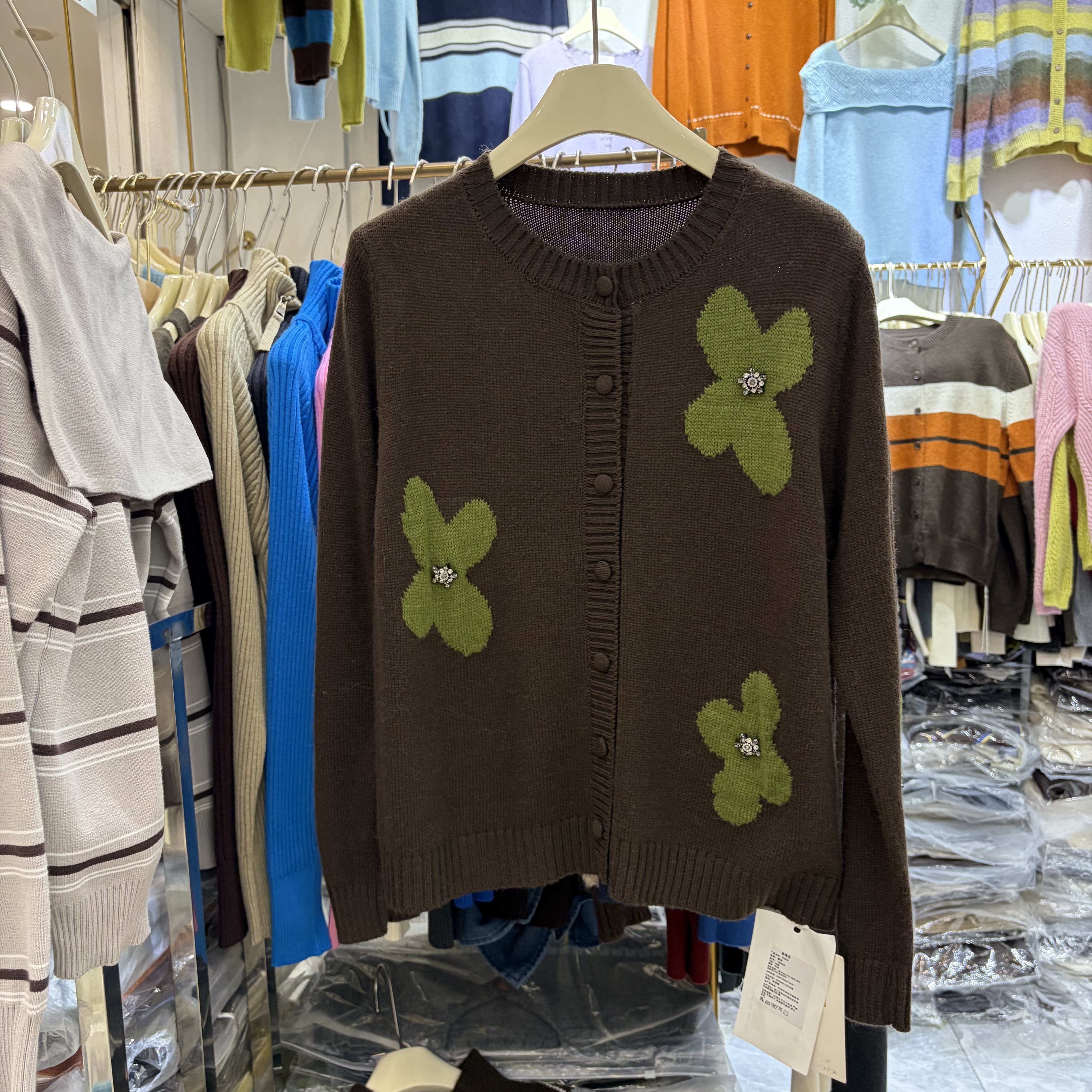花朵提花针织开衫文艺