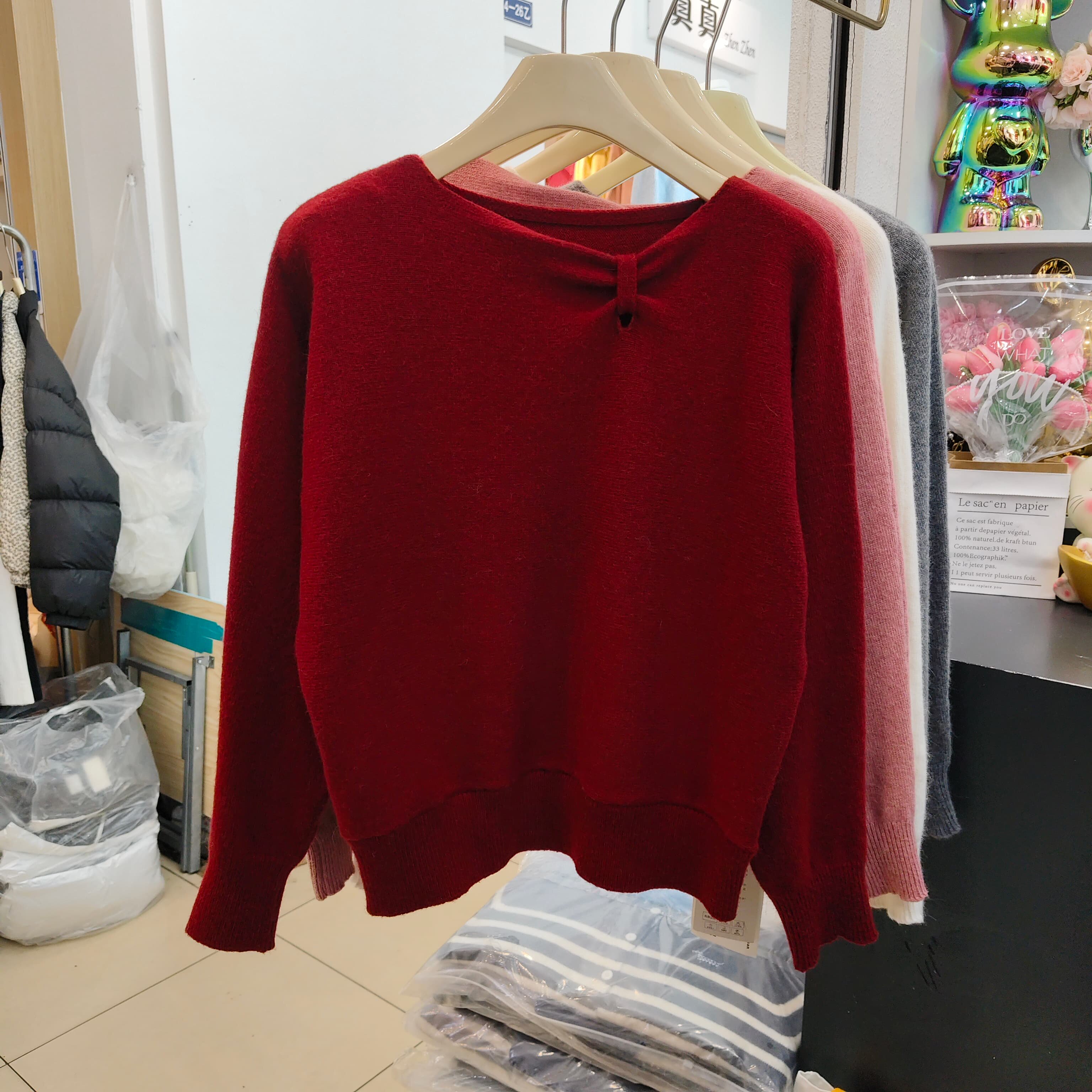 温柔风一字领绵羊毛针织衫女