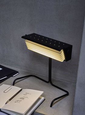 法国DCW Editions Biny LED Table lamp 台灯 2色可选