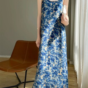 大码法式海边度假风吊带裙夏季胖mm收腰油画碎花连衣裙开衫两件套