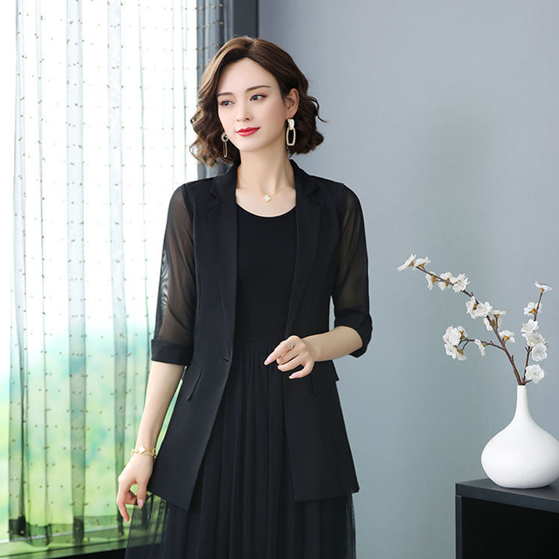 大码200斤雪纺薄款西装外套女士2021夏气质显瘦中袖修身小西服