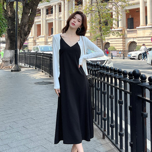 雪纺吊带连衣裙V领长裙大码 女2024春夏胖mm妹妹遮肚显瘦A字小黑裙