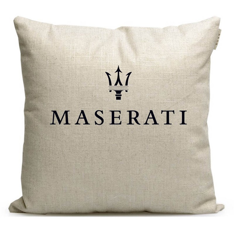 样板房间装饰用品创意客厅抱枕沙发靠枕玛莎拉蒂汽车枕头靠垫周边