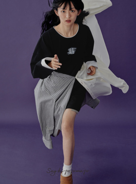 Sayhitotomato假两件T恤黑白拼接字母印花纯棉秋装套头长袖上衣