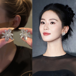 高级精致蝴蝶结软垫耳夹女新款小众耳环秋冬轻奢气质独特绝美耳饰