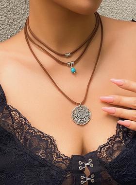 Vintage Pendant Flower Cloth Necklace with Ethnic Style