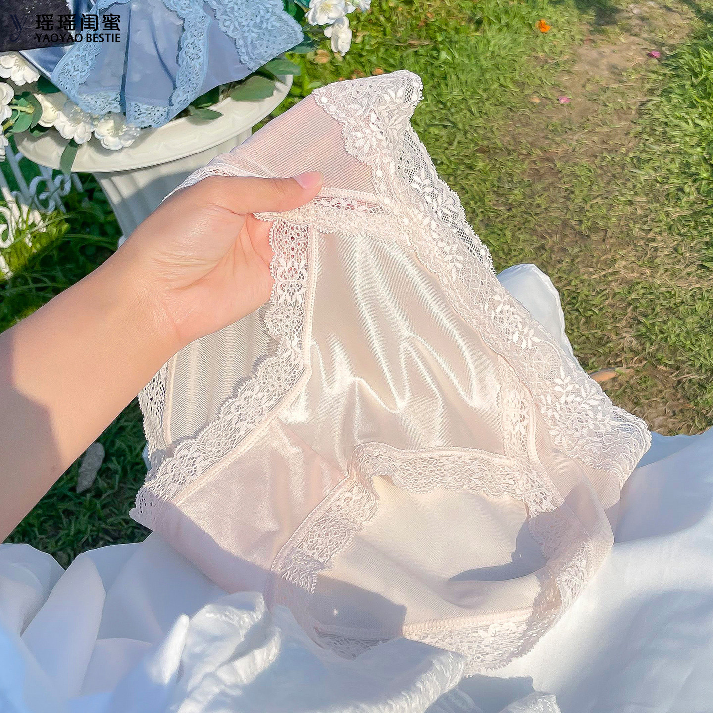 瑶瑶闺蜜法式性感蕾丝内裤女纯欲高档绸面丝滑诱惑中腰包臀三角裤,女士内衣/男士内衣/家居服,女三角裤,淘宝优惠券,粉丝福利购,淘宝优惠卷