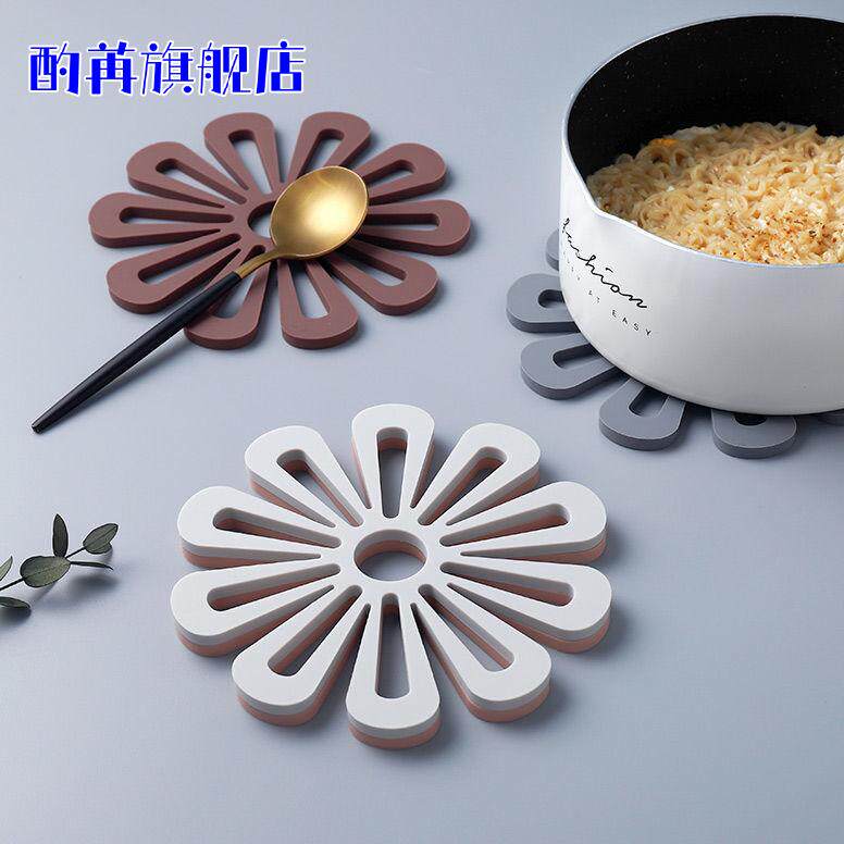 新款TPR隔热餐盘垫防水防滑防烫