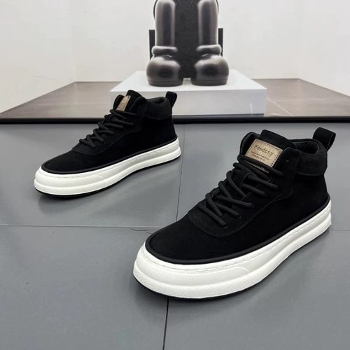 男鞋2025新款潮流百搭男士休闲板鞋软底中帮翻毛皮鞋厚底潮鞋加绒