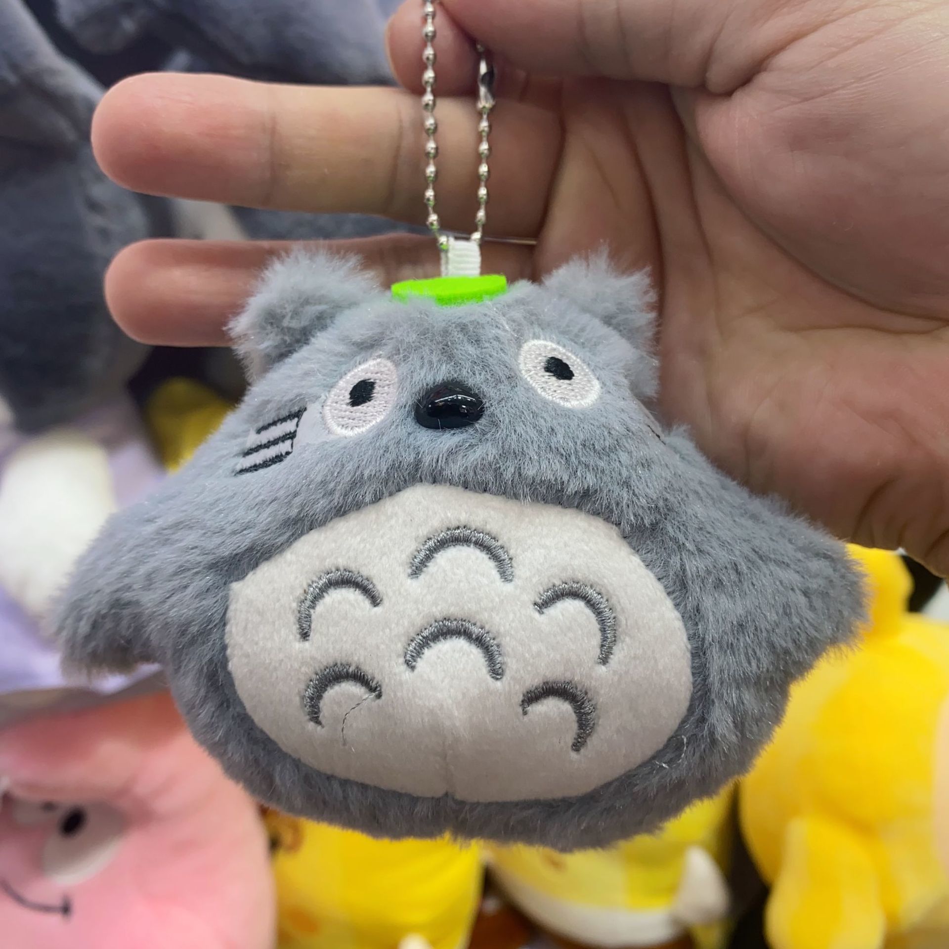 2025新款日系龙猫毛绒公仔可爱小号钥匙扣玩偶精致创意工厂直发