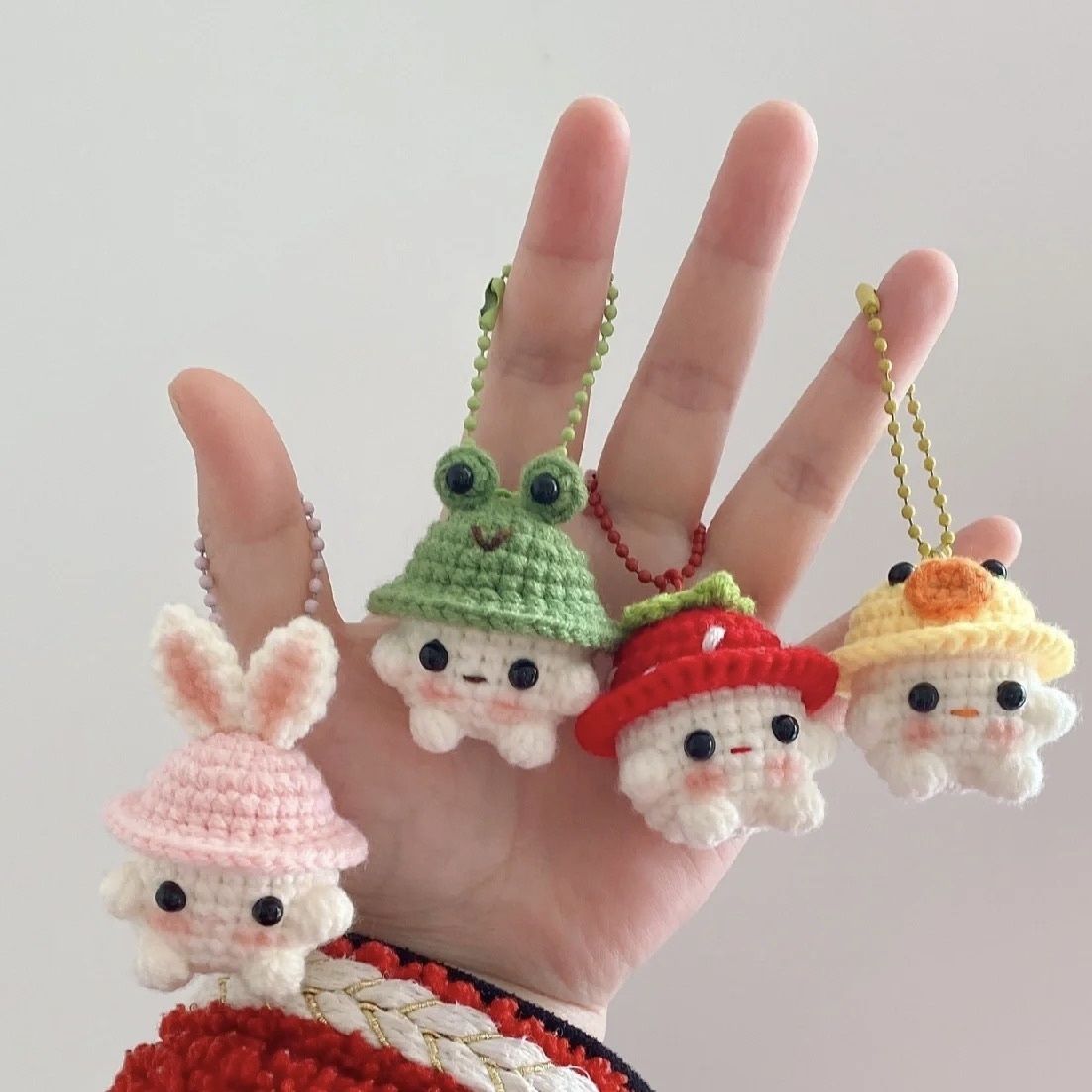 手工钩织玩偶编织毛线包钩针diy可爱挂件钥匙扣蘑菇头青蛙兔子