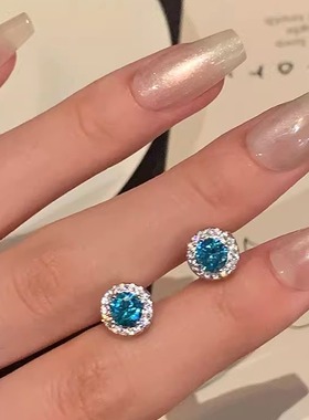 蓝色爆闪满钻耳蜗钉2024新款爆款螺纹平底医用钛钢轻奢耳骨钉耳钉