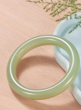 新疆天然和田玉手镯晴水玉平安镯