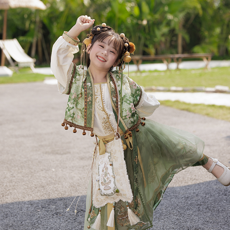 十三余女童汉服套装春款秋