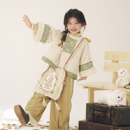 十三余加厚冬季女童三件套