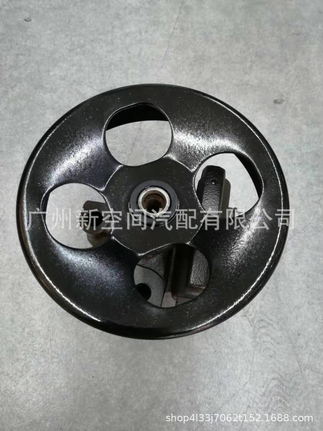 44310-0C030适用Toyota Sequoia TUNDRA UCK35 UCK45 2UZFE助力泵