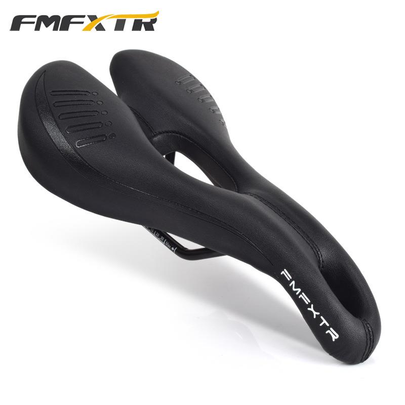 公路车坐垫中空透气竞速通勤山地车变速骑行通用单车自行车鞍座垫