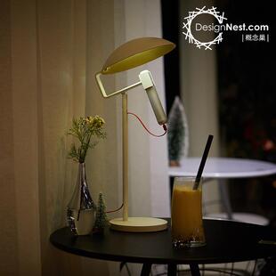 阿乐乐可FlashLight手电筒台灯流明调光小夜灯创意北欧家居LED灯