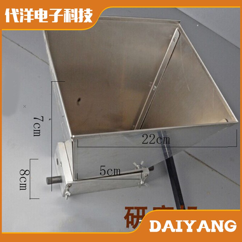 厂家热销 颗粒研磨机食用级五谷杂粮破碎机 高细度烟草超微木粉机