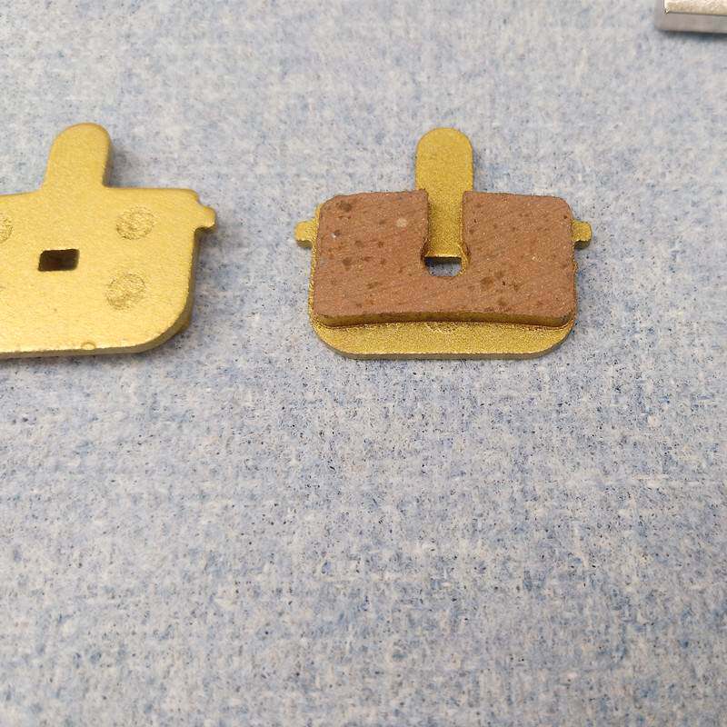 美宜佳折叠电动车代驾车配件大全耐磨刹车皮金属来令片通用刹车片