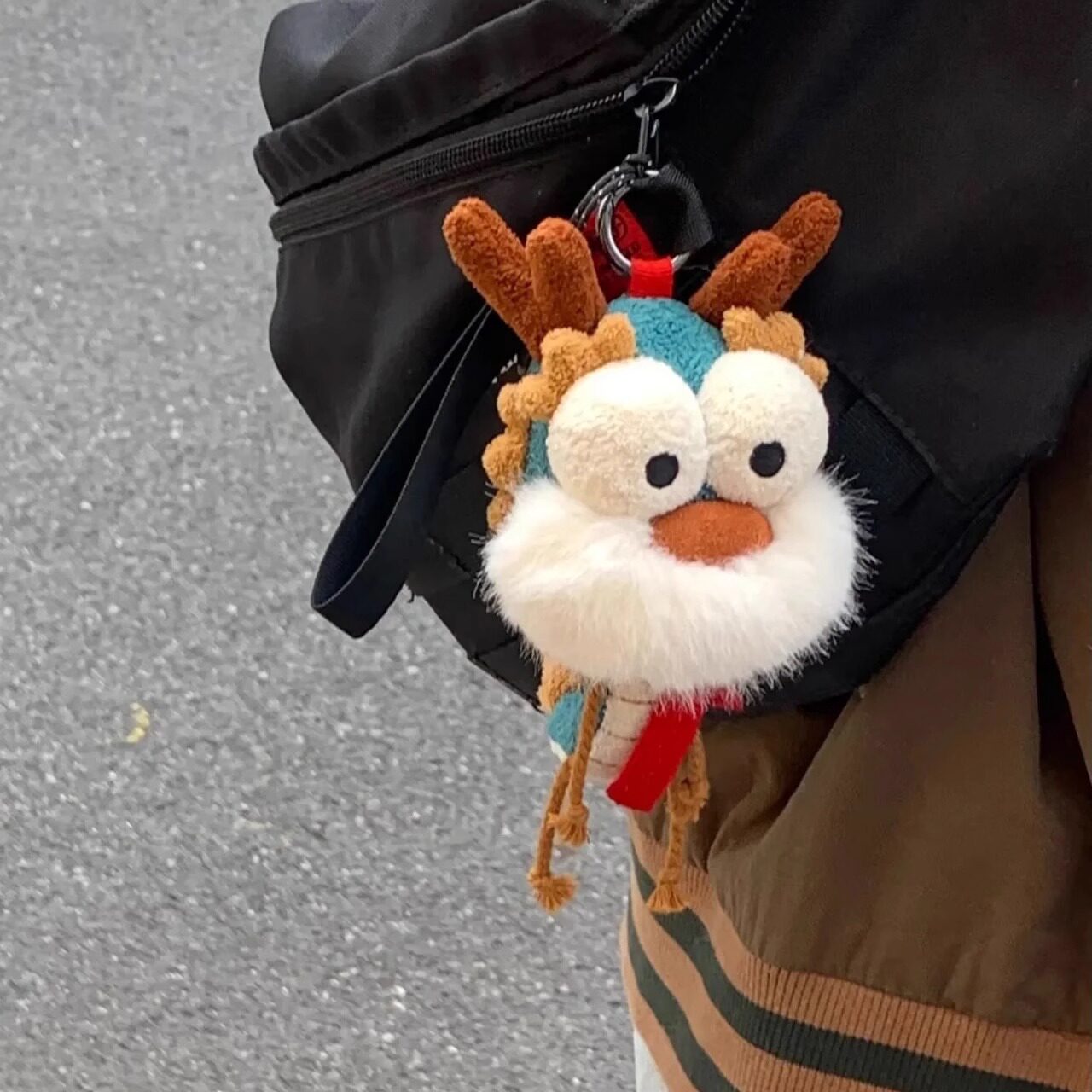 2024新年礼物龙头老大挂件可爱公仔玩偶毛绒吉祥物书包挂件过龙年