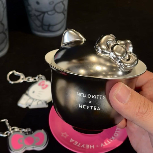 喜茶Hello Kitty联名不老霉养眼杯喜茶圣诞限定新款精致限定银粉