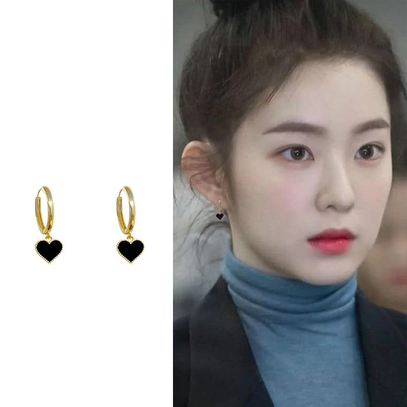 黑色爱心气质耳环女生轻奢高级感秋冬耳钉独特耳坠小众设计感耳饰