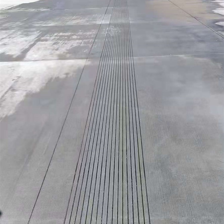 混凝土路面大型全自动桁架刻纹机50宽1米宽双副防滑刻痕机多少钱