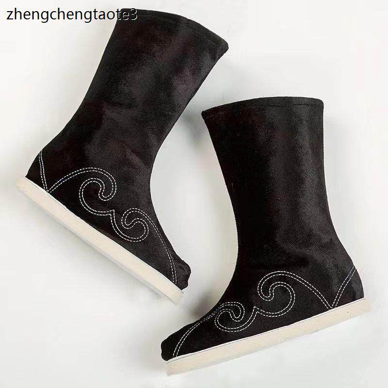 新款古代靴子古装中国汉