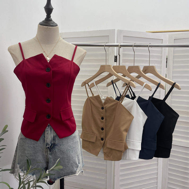 新款实拍 单排扣外穿西装马甲修身显瘦短款吊带背心无袖上衣 2826