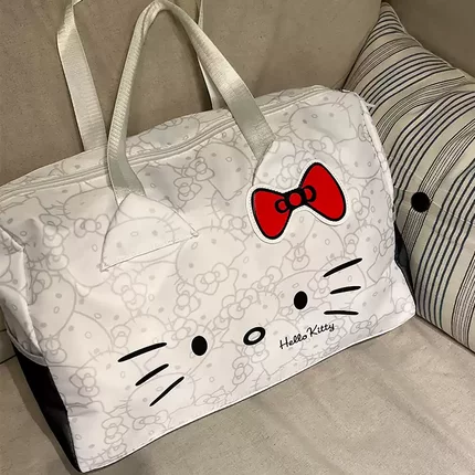 哈喽kitty旅行包行李袋大容量可套拉杆箱女短途手提斜挎健身包