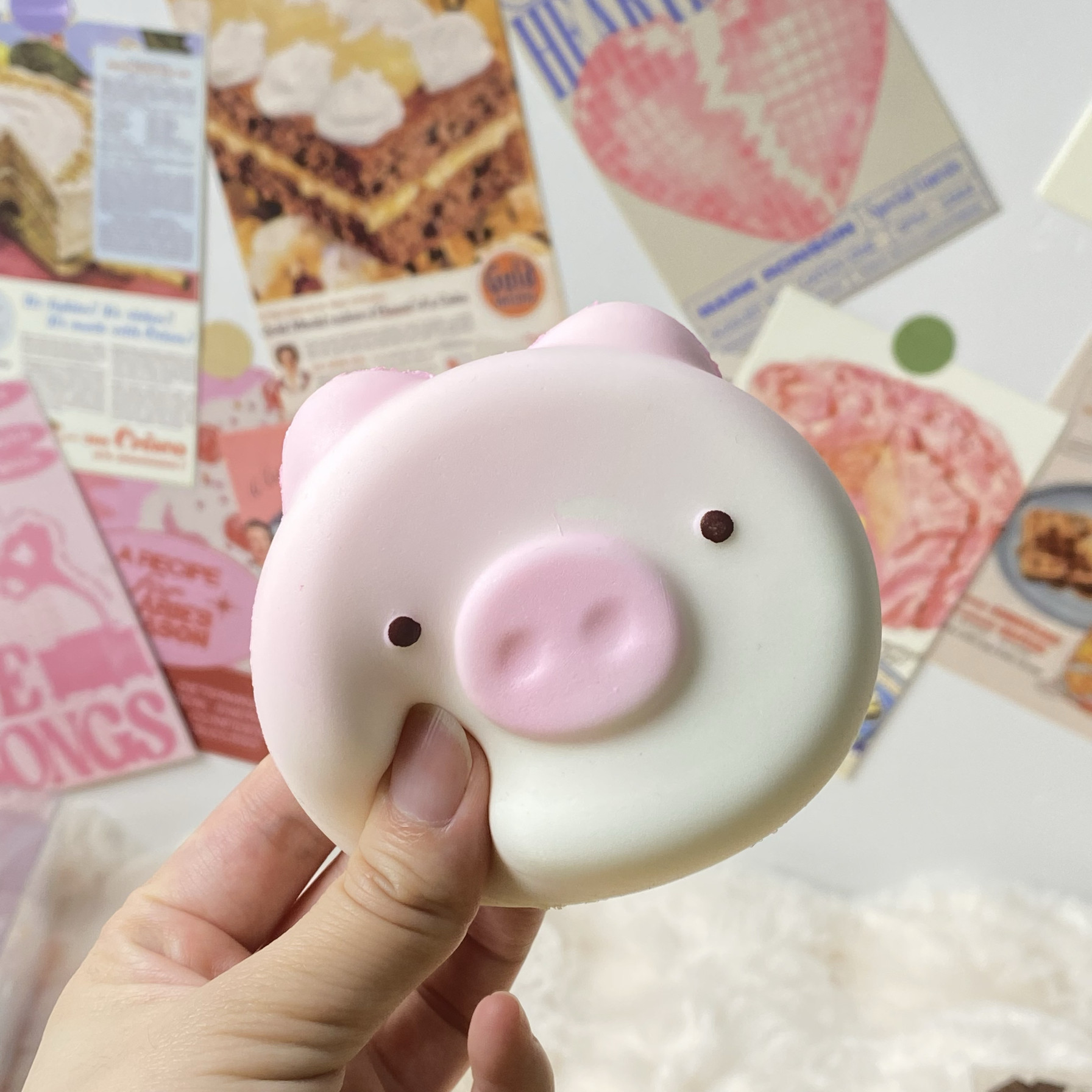 新款慢回弹猪头可爱玩具解压发泄squishy捏捏乐创意礼物猪猪公仔