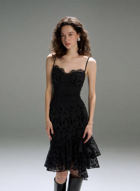 PynkiSwear黑色花边拼接吊带上衣/微透蕾丝系带开衫/不规则鱼尾裙