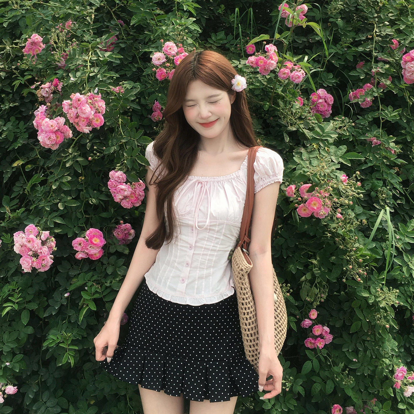 韩系绝美套装女小个子夏天穿搭镂空方领粉色衬衫波点半身裙两件套