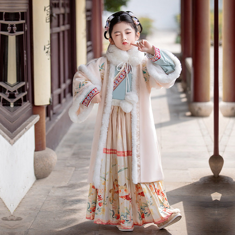 汉服女童冬季新款原创明制拜年服女孩加绒襦裙古装国风超仙公主裙