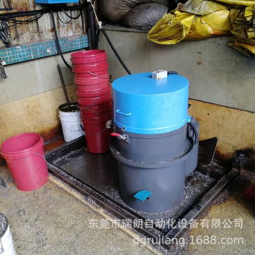 厂家现货CNC加工油铁分离设备 高速铁屑脱油机 离心式高速甩油机