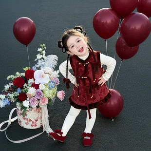 女童马甲2025新款新中式国风拜年服宝宝新年服红色丝绒套装两件套