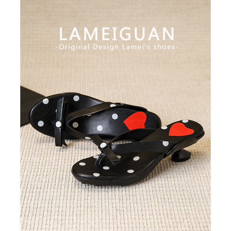 性感沙滩细跟夹趾高跟凉鞋女外穿2026夏季新款度假风黑色增高拖鞋