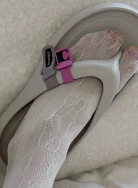 韩国lowclassic白色夹趾人字凉鞋女夏厚底外出穿2025新款时髦拖鞋