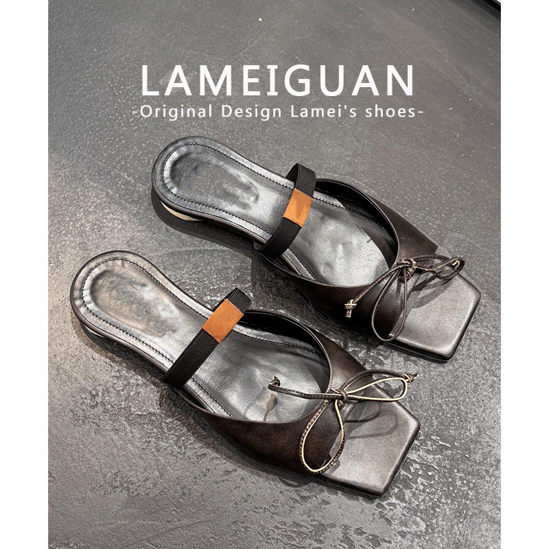 复古擦色蝴蝶结一字带平底凉鞋女夏2026新款黑色方头露趾拖鞋外穿