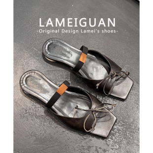 外穿 黑色方头露趾拖鞋 复古擦色蝴蝶结一字带平底凉鞋 女夏2026新款