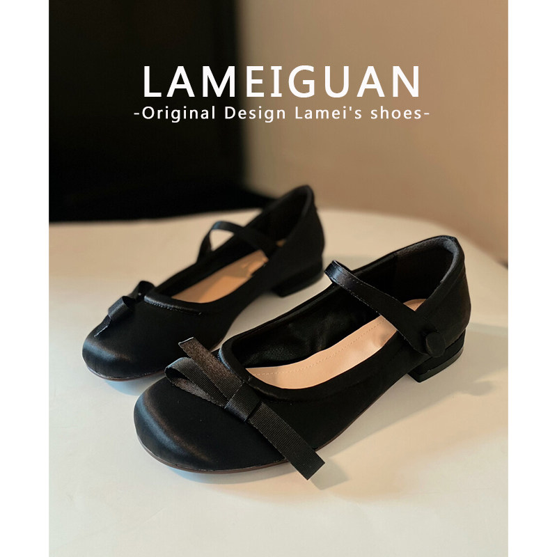 复古黑色蝴蝶结扣带缎面玛丽珍鞋女2026春季新款浅口平底芭蕾单鞋