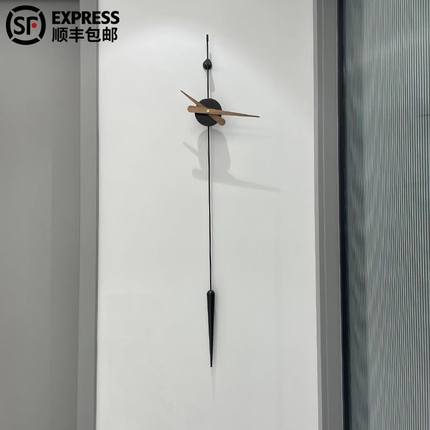 现代简约挂钟客厅家用时尚创意北欧时钟表静音个性黑色大气石英钟