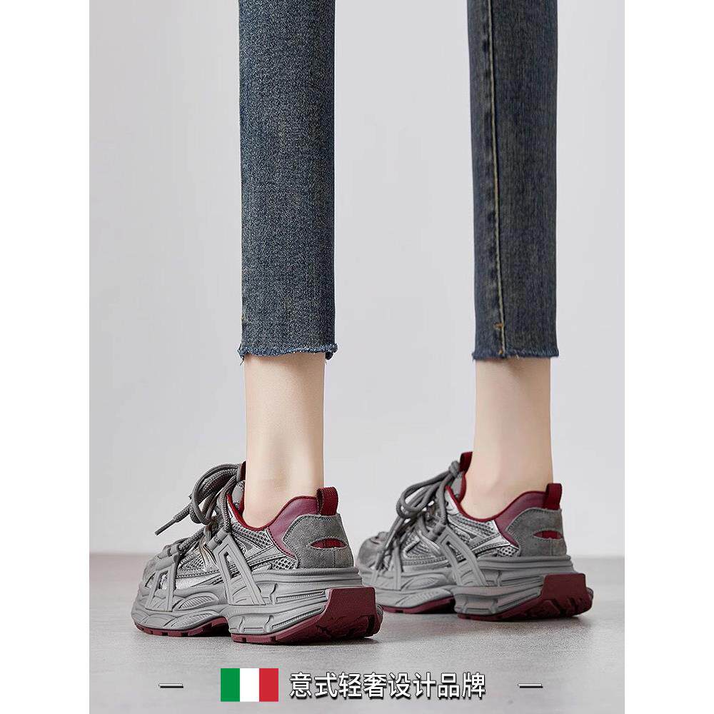 2025新款春季鞋子透气运动鞋女跑步鞋黑色老爹鞋女厚底增高女鞋