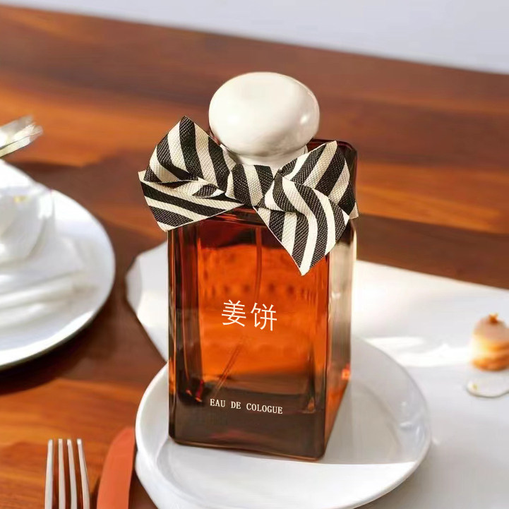姜饼温暖壁炉火光酸话梅板栗子焦糖奶油木质调香复刻平替香水香氛