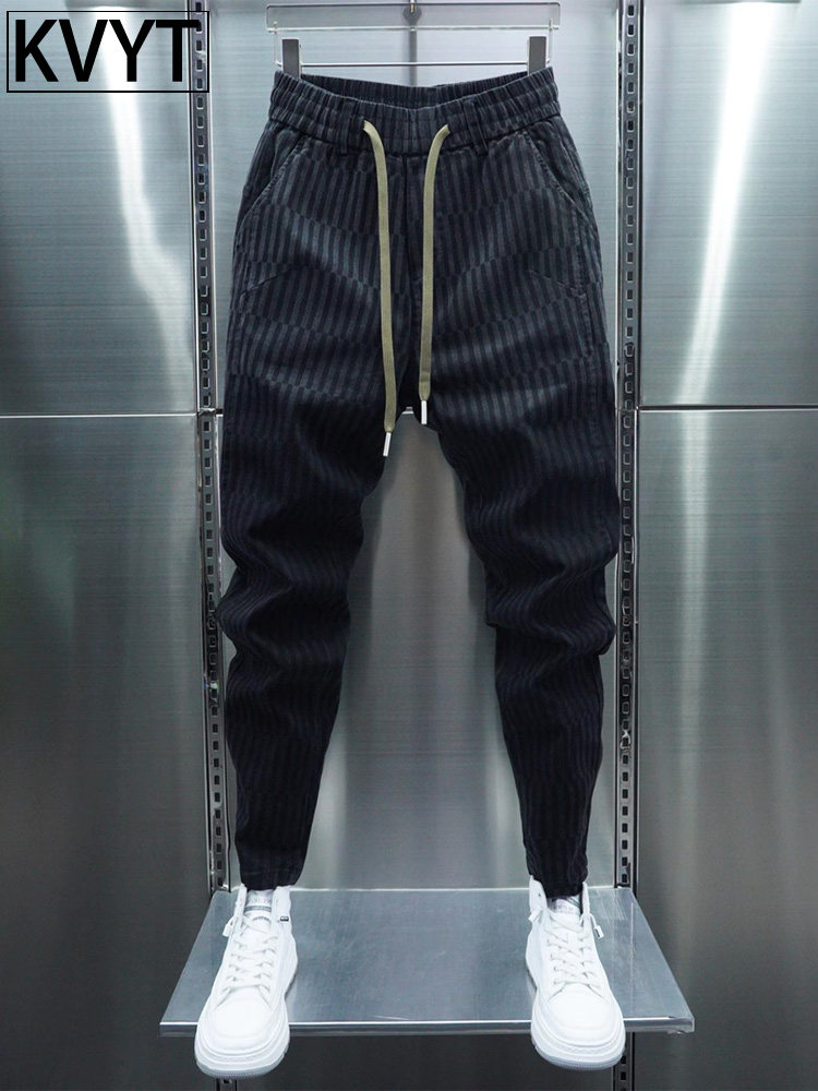 黑色牛仔裤男款潮牌2025秋冬季新款加绒加厚休闲裤弹力束脚哈伦裤