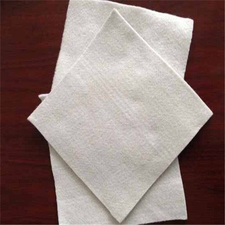 大棚保温防寒防潮毛毡棉被 土工布公路养护路面防寒布家具包装毯