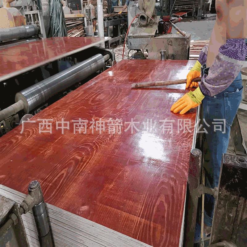 红模板厂家直供 胶合板表面覆膜耐磨 用于工程建筑施工支模