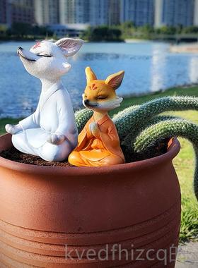 新款白色尾狐狸小摆件多肉植物花造景治九愈系解压情绪汽车装载饰